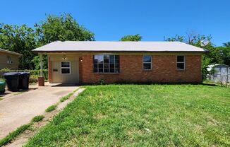 Charming 4 Bed 1 Bath Home in SE OKC