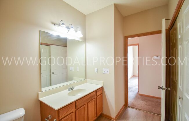 3 beds, 2 baths, $1,375