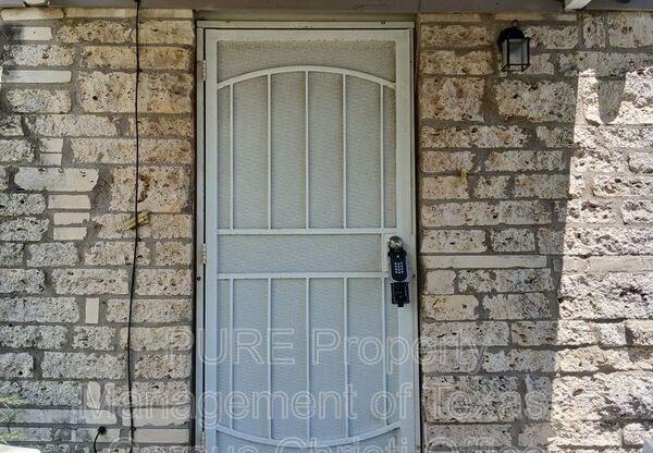 329 GARFIELD DR