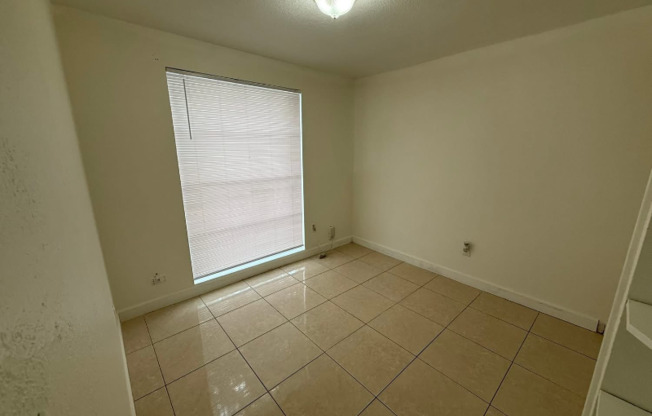 10203 CARRIAGE GLN CT