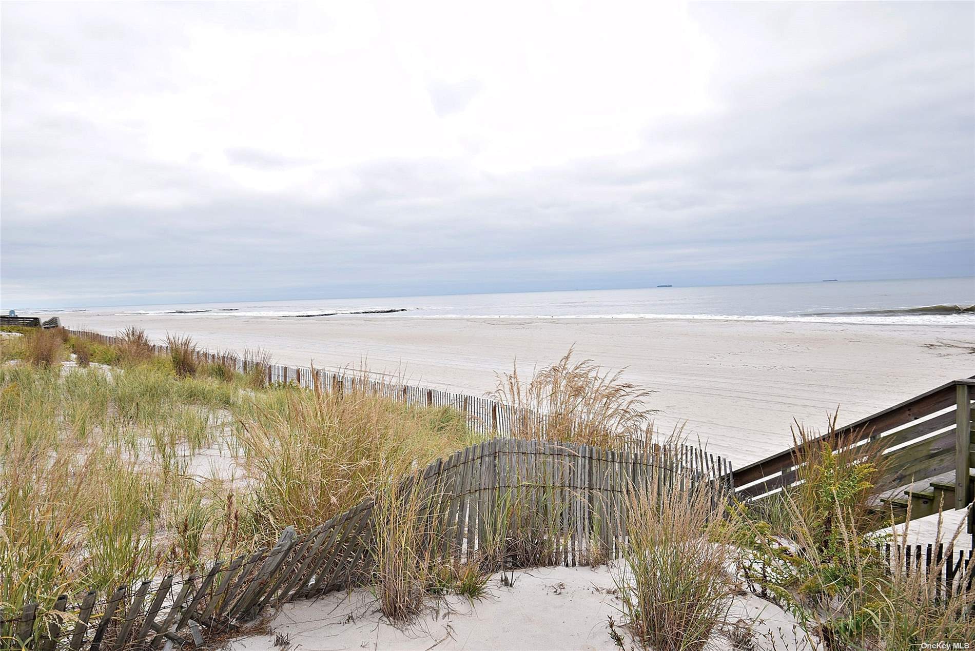 843 OCEANFRONT