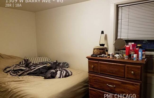 1309 W BARRY AVE