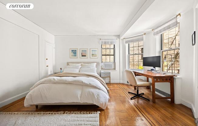 Studio, 1 bath, $4,300, Unit 2L