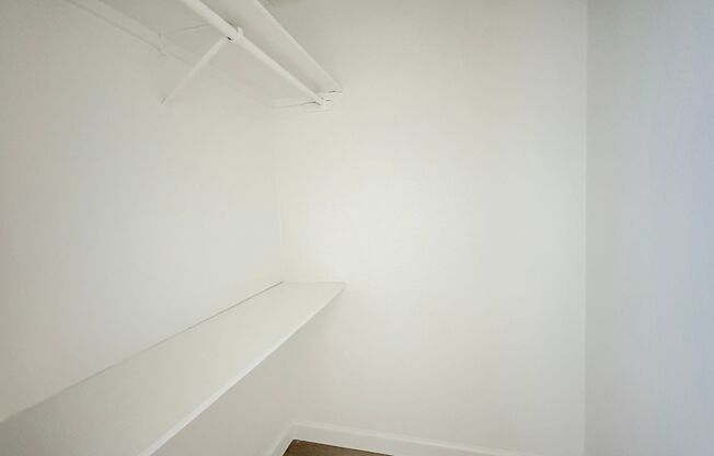 1 bed, 1 bath, 480 sqft, $1,079, Unit 29