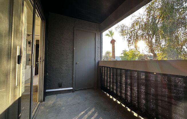 1 bed, 1 bath, 680 sqft, $1,250, Unit 323