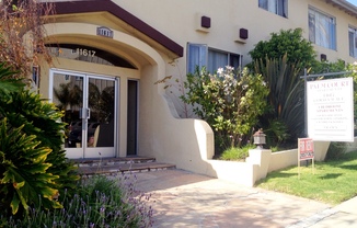 KCI - PALM COURT APARTMENTS