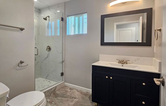 New! New! New! 2br + 2ba!