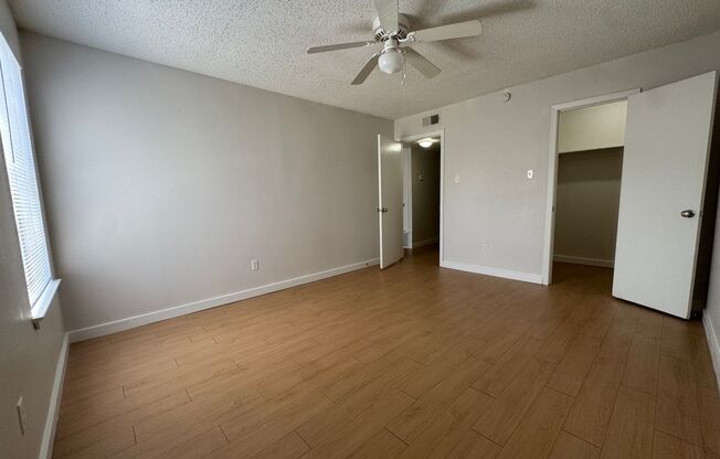 2 beds, 1 bath, 900 sqft, $1,145, Unit ELP2202-232