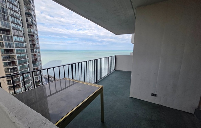 6033 N Sheridan Rd, Chicago IL 13F