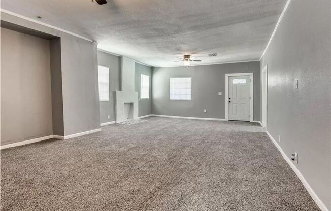 Wonderful 3BD/2BTH Minutes Away From the Paseo, The Plaza, And Bricktown!