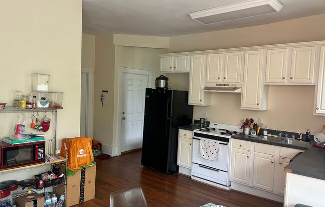 2014 Grove Avenue