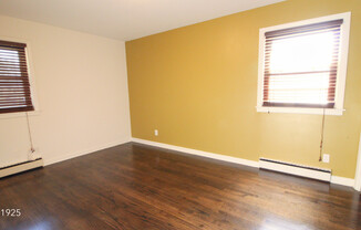 2 beds, 1 bath, $1,150