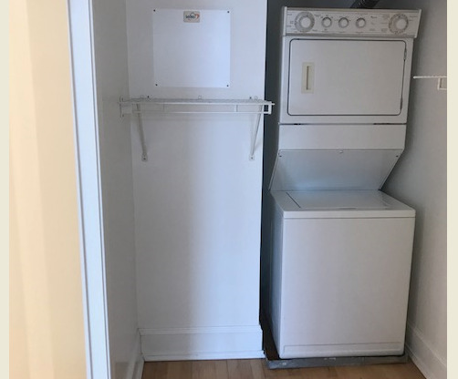 Studio, 1 bath, 420 sqft, $1,137, Unit 109