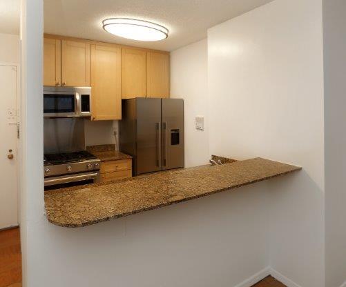 1 bed, 1 bath, $5,095, Unit 13A