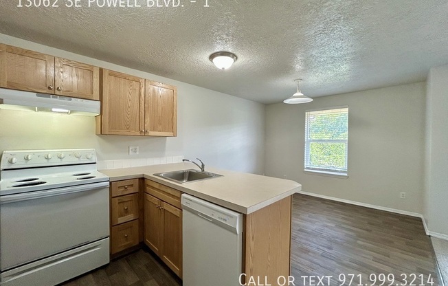 13062 SE POWELL BLVD