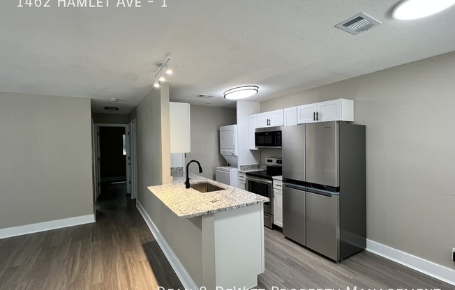 1462 HAMLET AVE