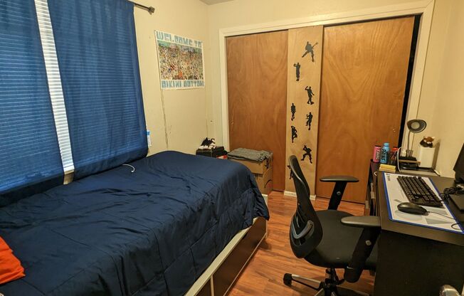 2 beds, 1 bath, $2,000