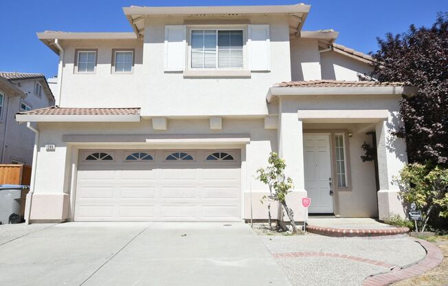 Beautiful and Spacious 4 Bedroom 2.5 Bath Home in North San Jose!