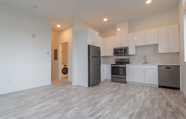 6011 SE 90th