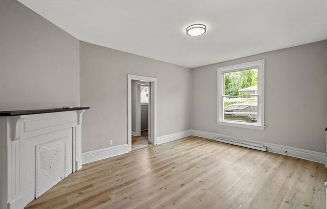 Beautiful 2 bedroom home in Homestead available August 1!