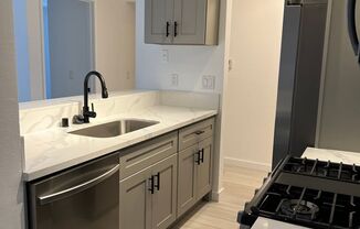 1 bed, 1 bath, 630 sqft, $1,995, Unit 7