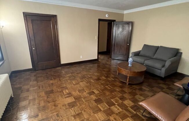 1 bed, 1 bath, 650 sqft, $995, Unit Unit 108 A900