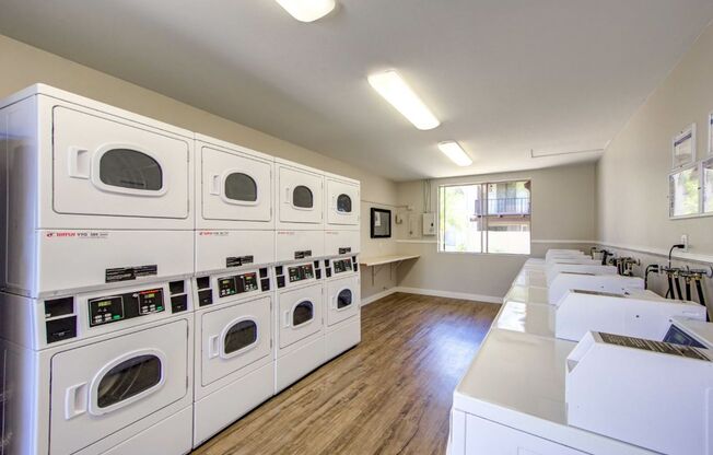 1 bed, 1 bath, 750 sqft, $2,225, Unit 012