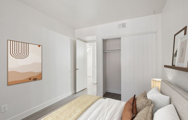 2 beds, 1 bath, 899 sqft, $1,157, Unit 1115