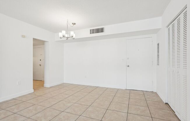 2 beds, 2 baths, 1,110 sqft, $2,300, Unit 211S