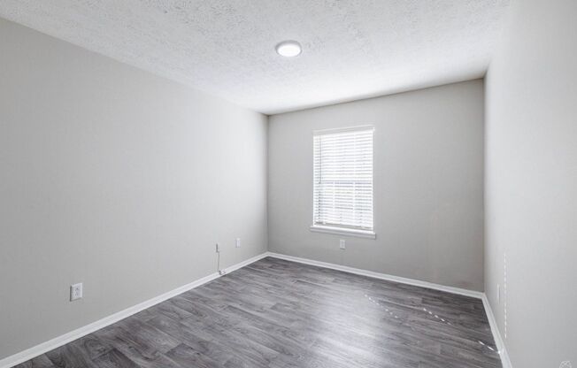2 beds, 1 bath, 805 sqft, $1,100, Unit S251