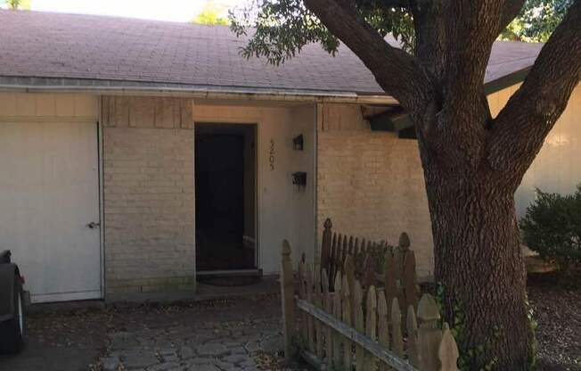 3 Bedroom House in Garland, TX