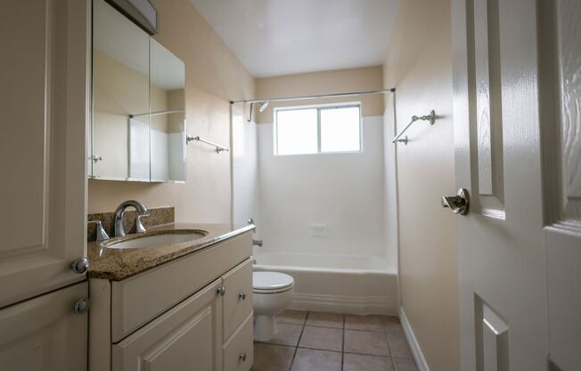1 bed, 1 bath, 578 sqft, $2,195, Unit 18