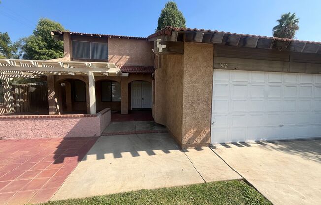 Two-Story 3-Bedroom Redlands Home on a Cul de Sac!