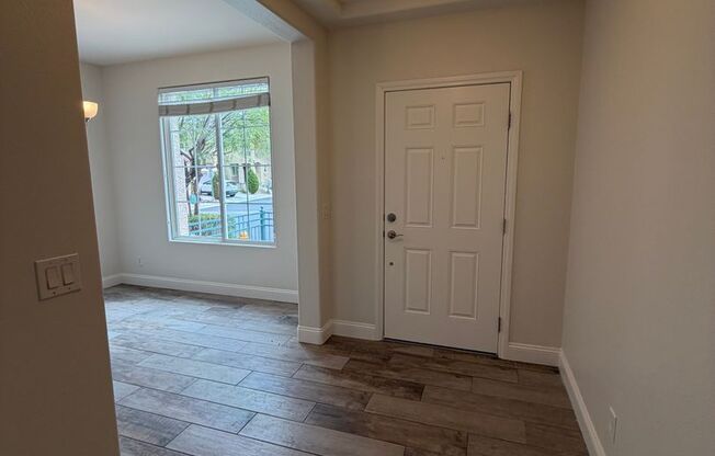 4 beds, 3 baths, $2,295