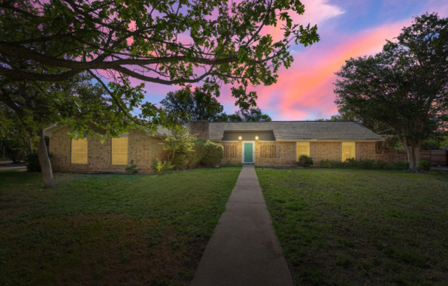 12205 MIDLAND WALK