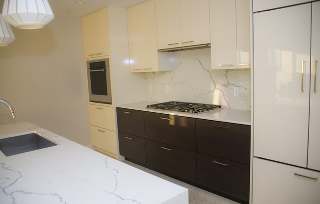 2 beds, 2 baths, 1,365 sqft, $7,500, Unit 1002