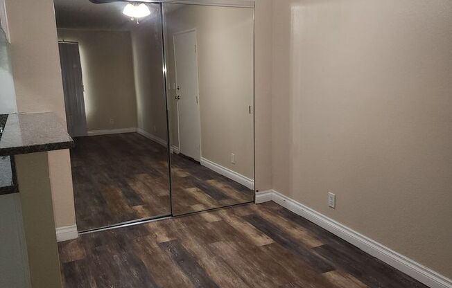1 bed, 1 bath, 575 sqft, $1,800, Unit # 114
