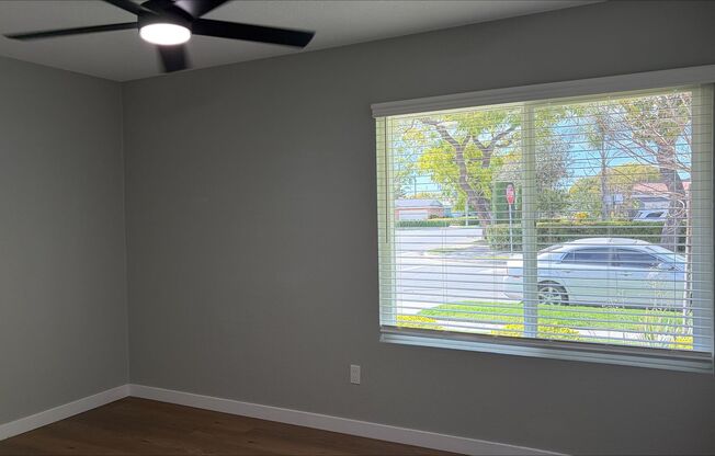 3 beds, 2 baths, 1,125 sqft, $3,350, Unit 82