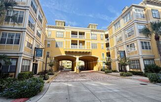 Stunning 1BR/1BA Downtown Orlando Condo For Rent!