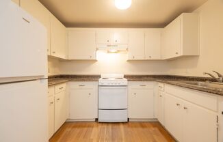 1 bed, 1 bath, 557 sqft, $1,325, Unit 107