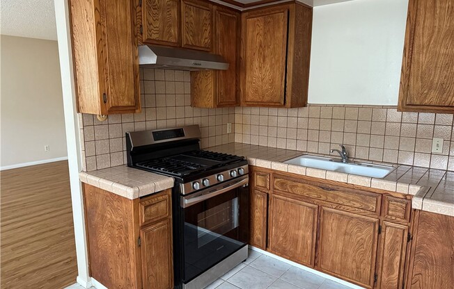 853 W. 24th Street