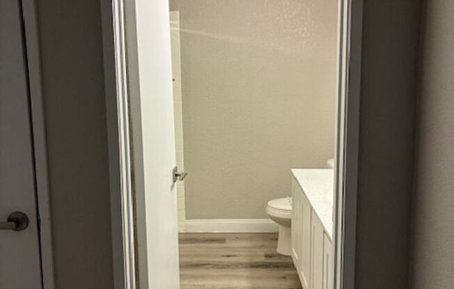 2 beds, 2 baths, 1,085 sqft, $1,356, Unit CA 1330-221