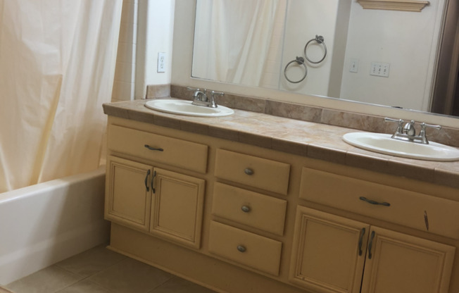 Available July 15 - 2 Bed/2Ba unit in Portola Hills!