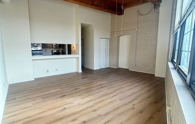 Studio, 1 bath, 552 sqft, $1,549, Unit 201