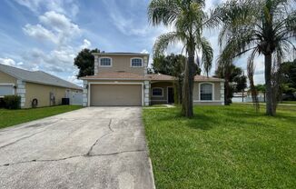 Spacious 4-Bedroom Home in Poinciana Awaits You!