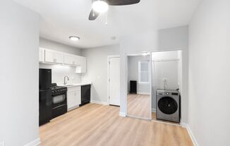 Studio, 1 bath, 205 sqft, $1,395, Unit 113