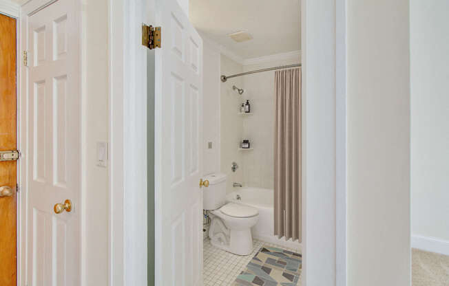 1 bed, 1 bath, 406 sqft, $2,495