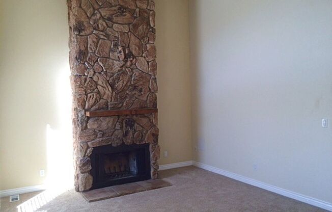 Great location on Cul-de-Sac