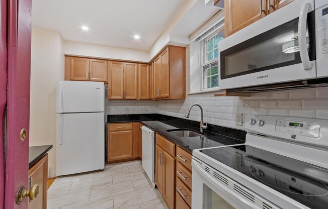 2 beds, 2 baths, 1,104 sqft, $3,500, Unit 1