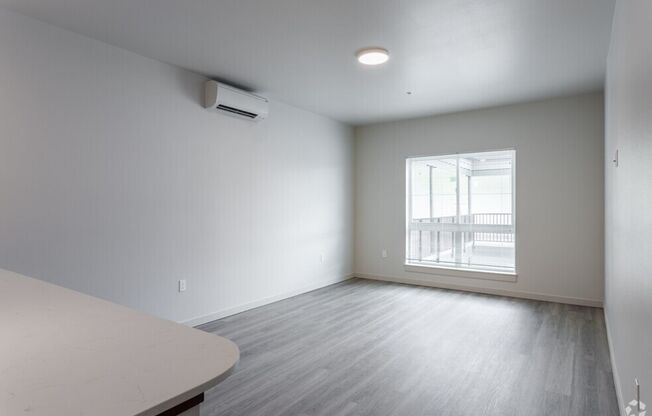 2 beds, 2 baths, 800 sqft, $1,900, Unit A204